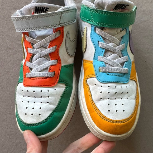 KIDS' NIKE COURT BOROUGH LOW RECRAFT SNEAKERS - Picture 4 of 9